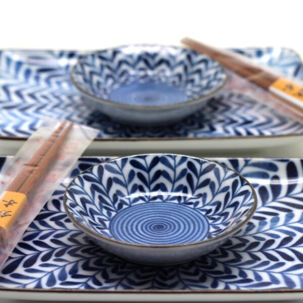 SERVICE À SUSHI EN PORCELAINE DU JAPON – Image 3